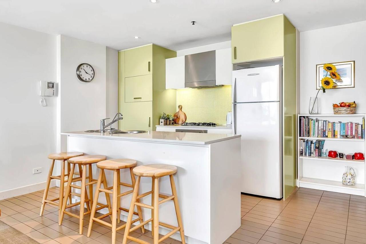 Waterfront Resort-Style Living At Glenelg Beach Аделейд Екстериор снимка