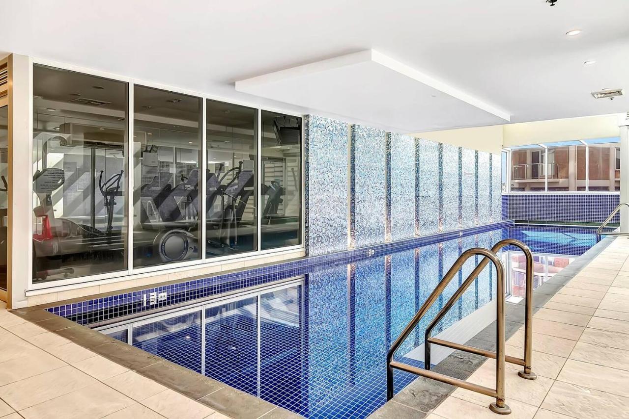 Waterfront Resort-Style Living At Glenelg Beach Аделейд Екстериор снимка